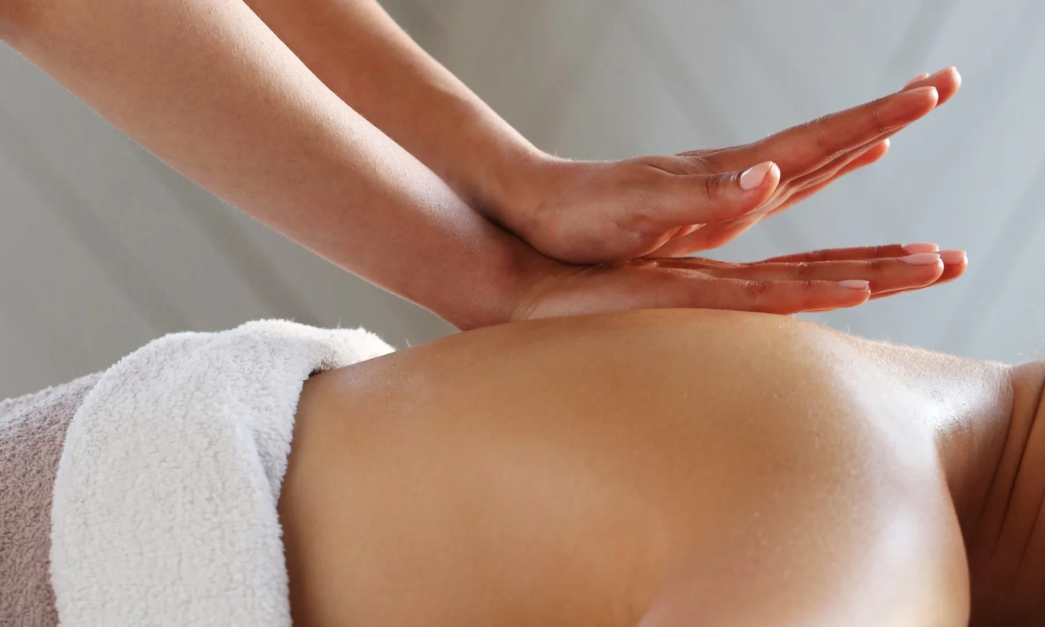 Masaje relajante: Equilibrio entre cuerpo y mente